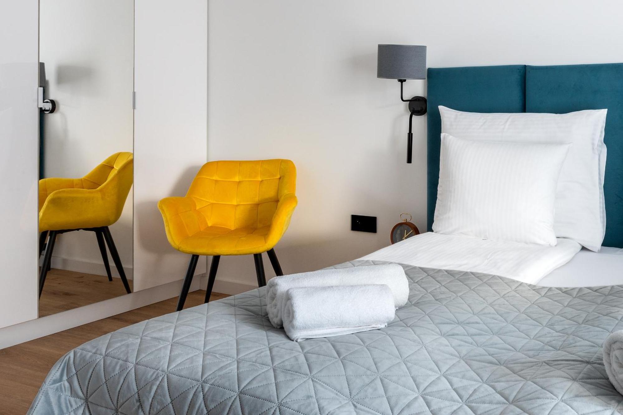 Inpoint Spacious Apartments Near Main Square & Kazimierz District Krakow Oda fotoğraf